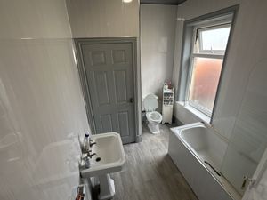 Photo 7- click for photo gallery